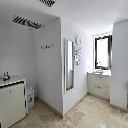 Lejlighedshotel Dacia 3*