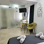 Dacia Aparthotel 3*