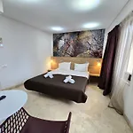 Apart-hotel Dacia